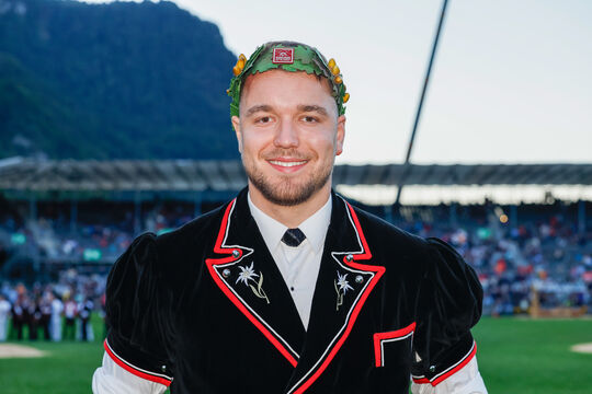 Bild Adrian Walther mit makellosem Saisonstart