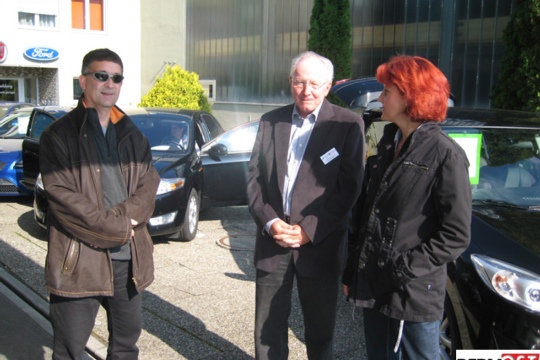 dcb4e718eb7dded1b2bf232f58219ef1.jpg