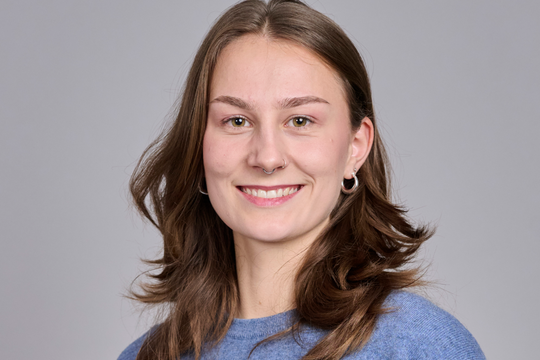 Bild &laquo;Ich habe mir das Venussymbol mit einer N&auml;hnadel selbst t&auml;towiert&raquo;