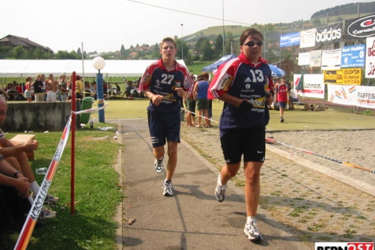 dce6dd8bb1917a64aa512f6d53a205d5.jpg
