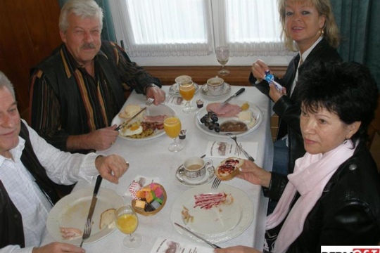 ddf3bde08503064521df1b1458ad3a68.jpg
