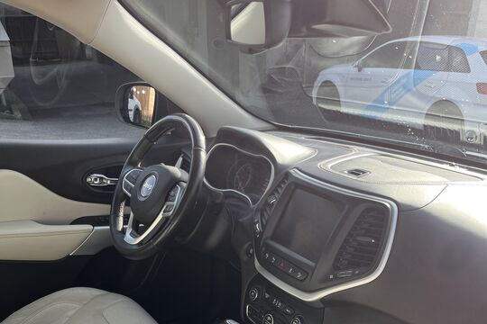 2025-11-11 14.33.32.jpg