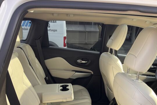 2025-11-11 14.33.07.jpg