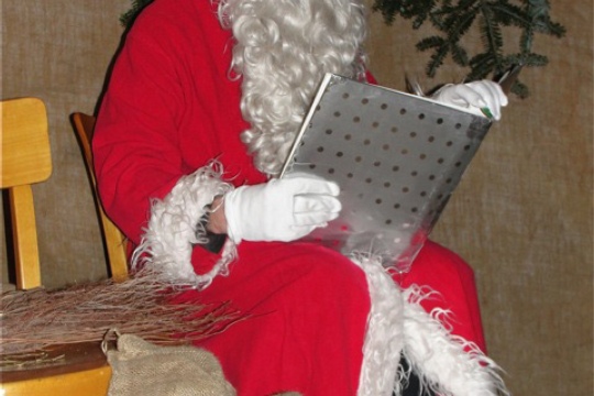 dec94740114f54bc8c5360f90aa6903a.jpg