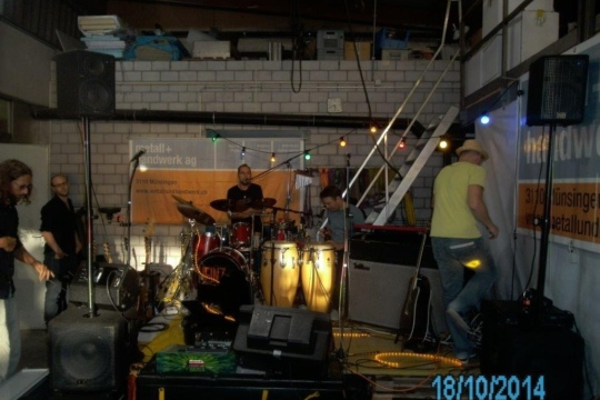 dfa29cce99f23d943e5c0839207ca18f.jpg
