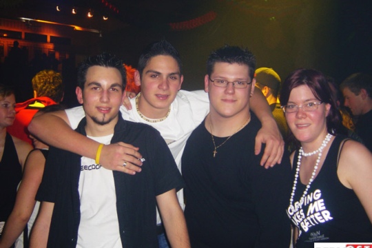 dfe2b58ee9e97b06f3253ead012c9a89.jpg