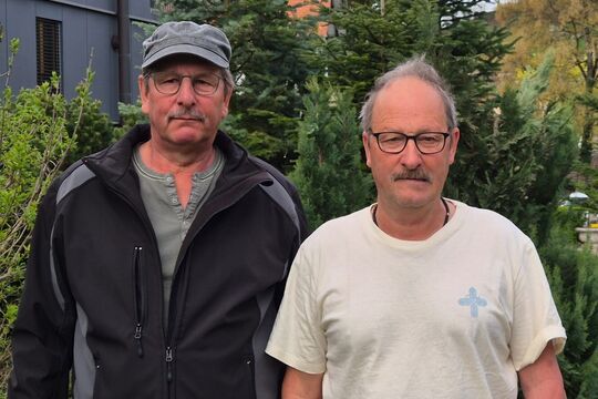 Bild Zwei Br&uuml;der, die den Friedhof pr&auml;gten