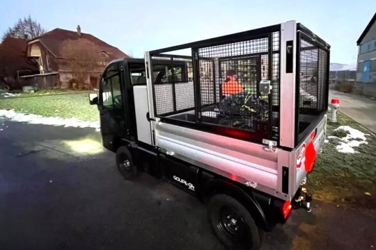 Foto-Elektrofahrzeug-Worb