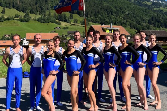 TurnerInnen Gerätekombination