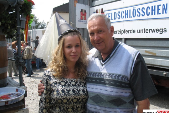 e3eefe69fae2d954bae1d09813f63870.jpg