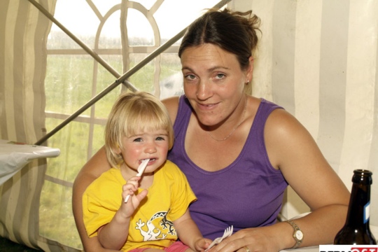 ea09b461810cf1a40de81f8ab093bfd9.jpg