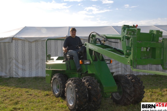 eaa8629a813eebda4e6af86779ef5cc8.jpg
