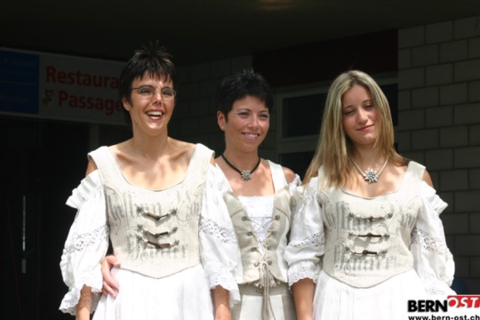eaad4fba245e58ada35b4e27737b3d2d.jpg