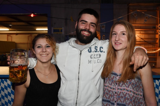 eb4a92408b38358f24de1c2a1e49f09e.jpg