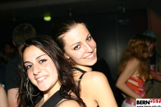 ec054ac82b43504be38ee1d997513e00.jpg