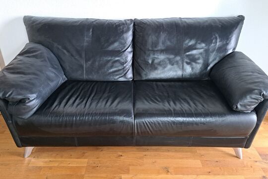 Sofa.jpg