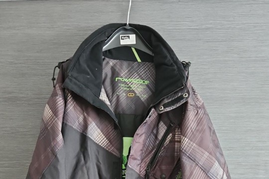 fc7ec1fb-99db-42ee-8c96-116aa66f70a4.jpg