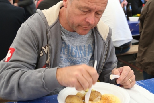 edd0920b6c55bbb81c53f9f522a18a02.jpg
