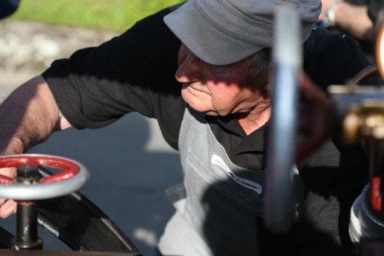 edd46757a427bad0373d6ad33b90e570.jpg