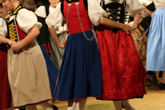 edde8fcea6b5f017df3822afaadfa616.jpg
