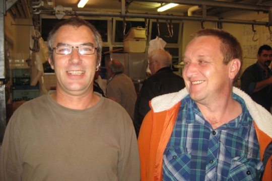 edf5065200151e7b36f4c7494583b2b3.jpg