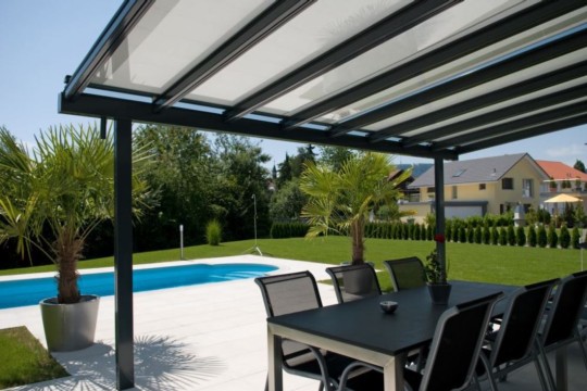 GlasdachTERRADOGP5100mitintegrierterBeschattung.jpg