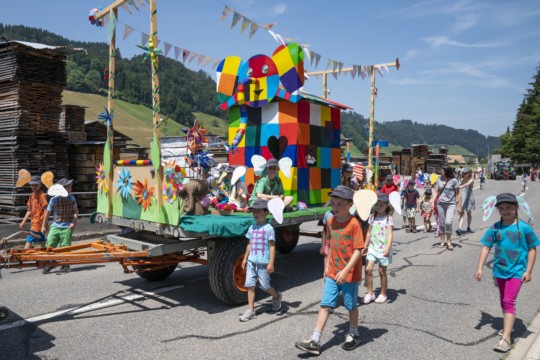 2019_Schulfest_Walkringen_190630_292_bear