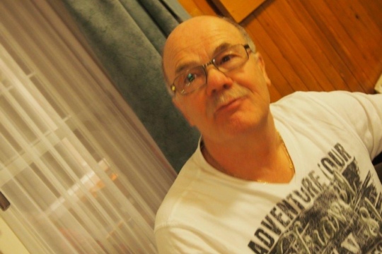 ef84580bfa9697bac9cfe1a5a6e95fac.jpg