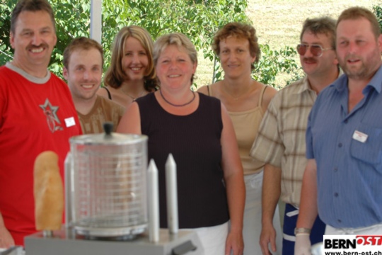 efeb1ebba21ece371fdcb278fea6ad9e.jpg