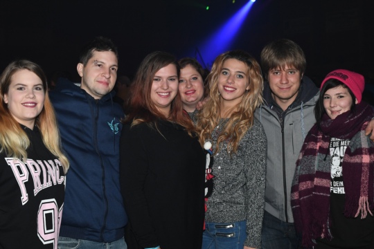 f013ab757ee189a26e8d695a27b839d8.jpg