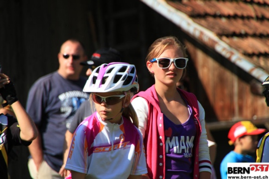 f7084c60a85a19a1c7646989b5bd363c.jpg
