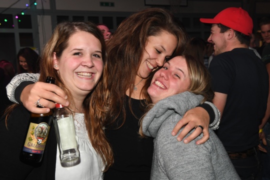 f75139eb90cbdf079c978b0ef4e75271.jpg