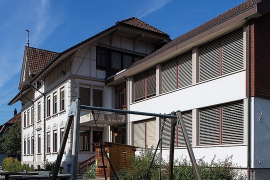 Schule Zäziwil
