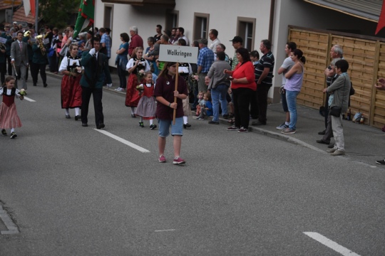 f8a9203eb99ed386d2481326b0daa182.jpg