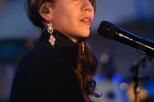 f92976b4f4db921cc4f4f021c72c3a4a.jpg