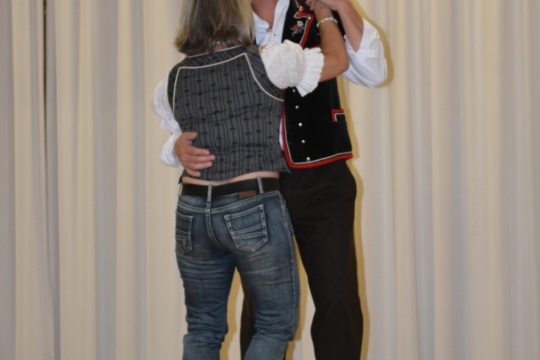 f959afcc8e9e3178cac3dbffa35f7c17.jpg