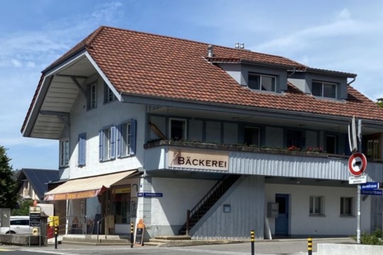thumbnail_Bruderer_Dorfplatz