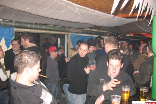 fdf7fc33e4610a4edcf621c81d832420.jpg