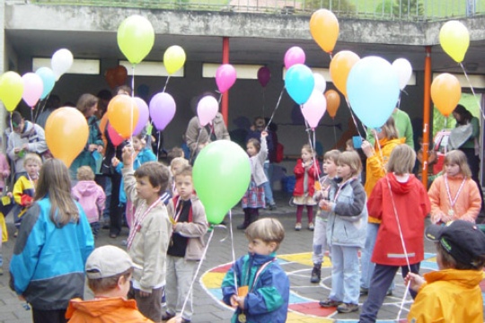 fe00f21be3dd622f6ef5c47c1b86fd28.jpg