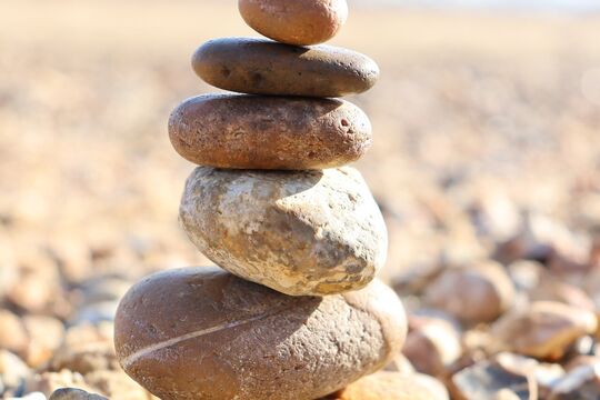 Steine in Balance 1.jpg