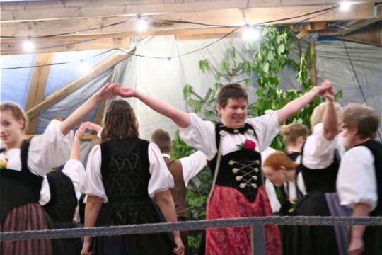 ff8ebff8a3ef25bfbe1253854620da9c.jpg