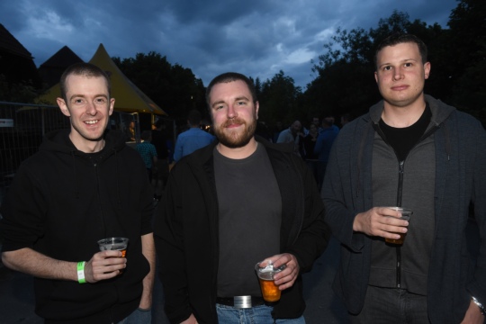 ffc755395c04feab4f394179debedb5f.jpg